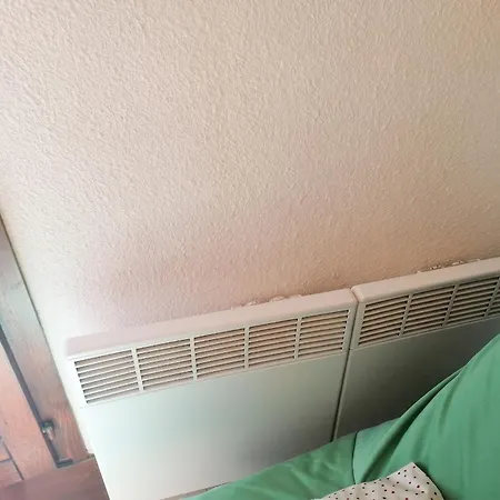 Confortable à 25m² Avec Balcon Appartement *
